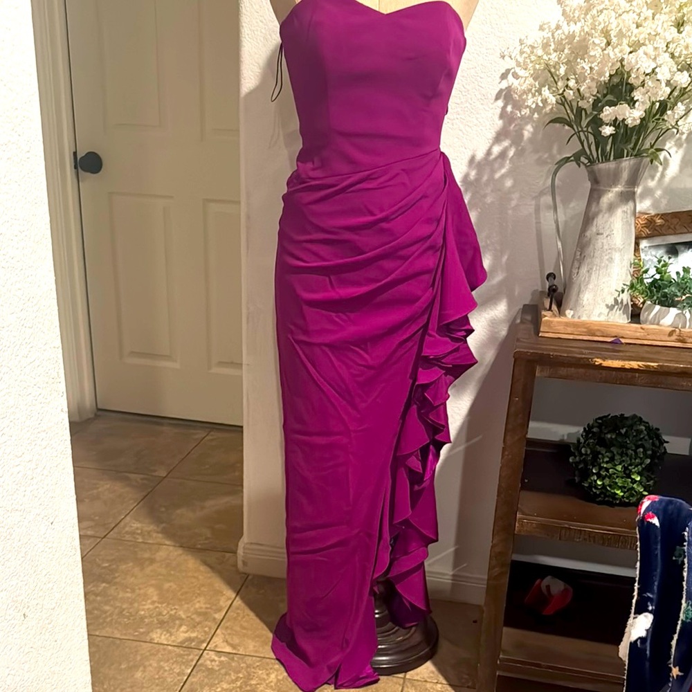 Elegant Purple Strapless Evening Gown